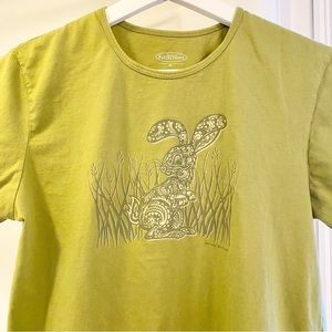 2000s Northern Reflections Rabbit Green T-shirt, size XS